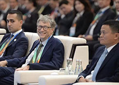 进博会上，马云、比尔·盖茨、雷军们都说了啥？
