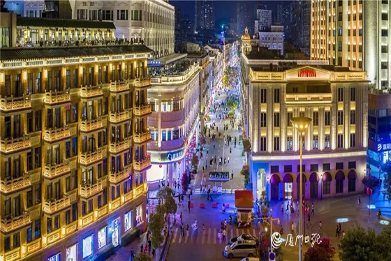 全省第一！去年1-11月厦门社会消费品零售总额达1599.64亿