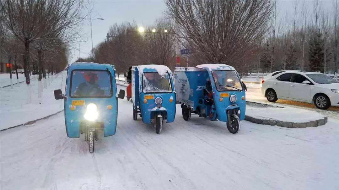 【头条：多家快递企业预警，多个地区中转派送将延迟；圆通喻会蛟卸任子公司法定代表人；湖北国际物流核心枢纽综合交通规划出台】