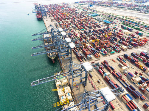 天津港保税区“组合拳”助企业渡难关