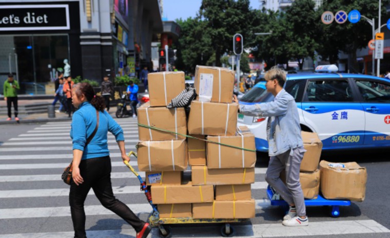 广东省快递企业2月份业务量完成8.2亿件