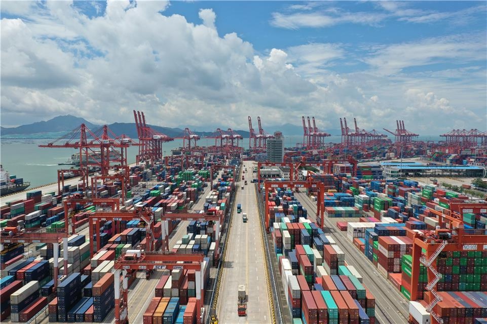 深圳海空港两翼齐飞 进口货物清关更便利