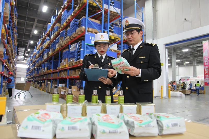 3天超600万单 杭州海关全力保障“双十一”跨境商品通关顺畅