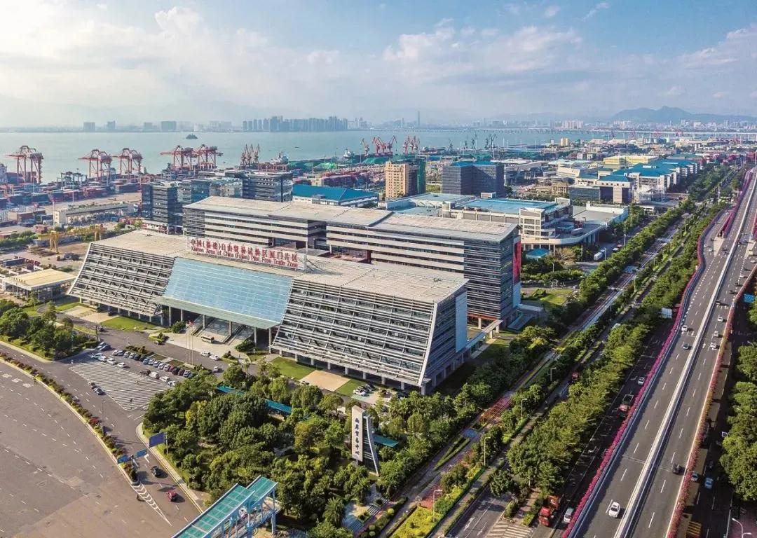 《加快发展厦门综合保税区扶持政策》出台！鼓励更多更强更大项目入驻
