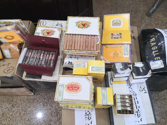 拱北海关破获邮寄走私雪茄案 案值约1350万元