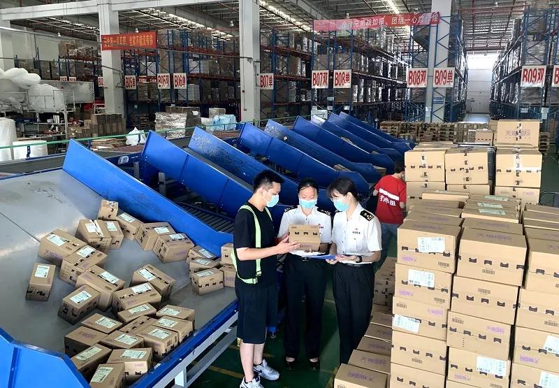 6月前两周跨境电商零售进出口量增4成，广州海关保障“618”期间跨境电商业务平稳运行