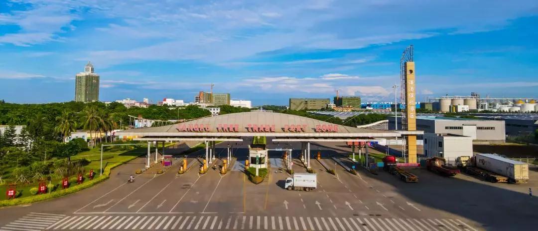 洋浦保税港区1-10月各项指标创历史新高