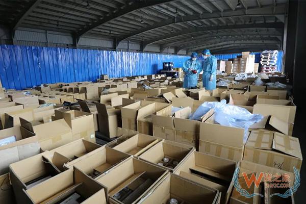 查获夹藏走私酒500余箱300余万元-货之家