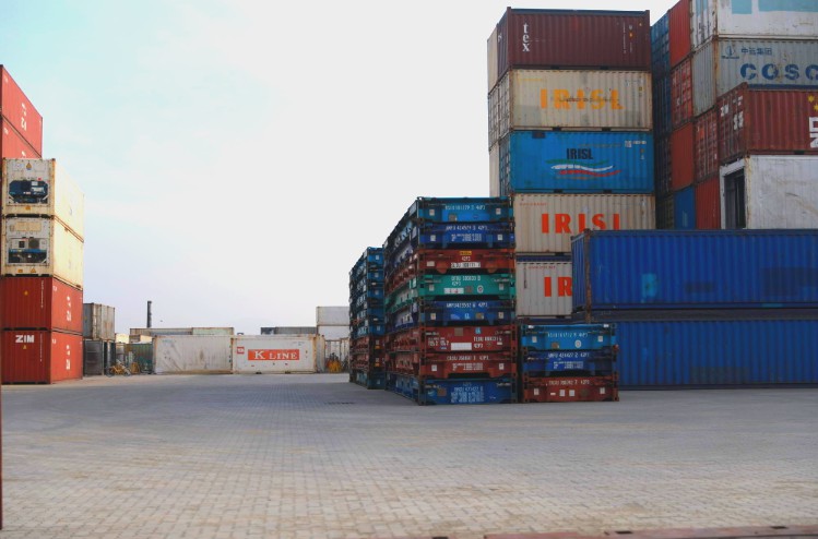 武汉口岸降费提效 推进跨境贸易便利化