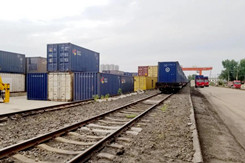 美国港口再次创货物吞吐量纪录丨新闻四则