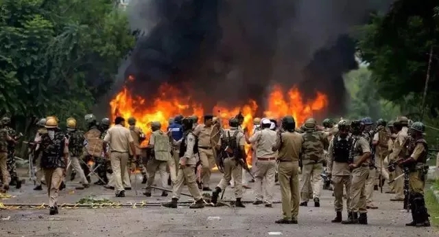 预警！印度暴乱升级失控、关闭互联网，法国大罢工交通瘫痪还断电，出货请注意